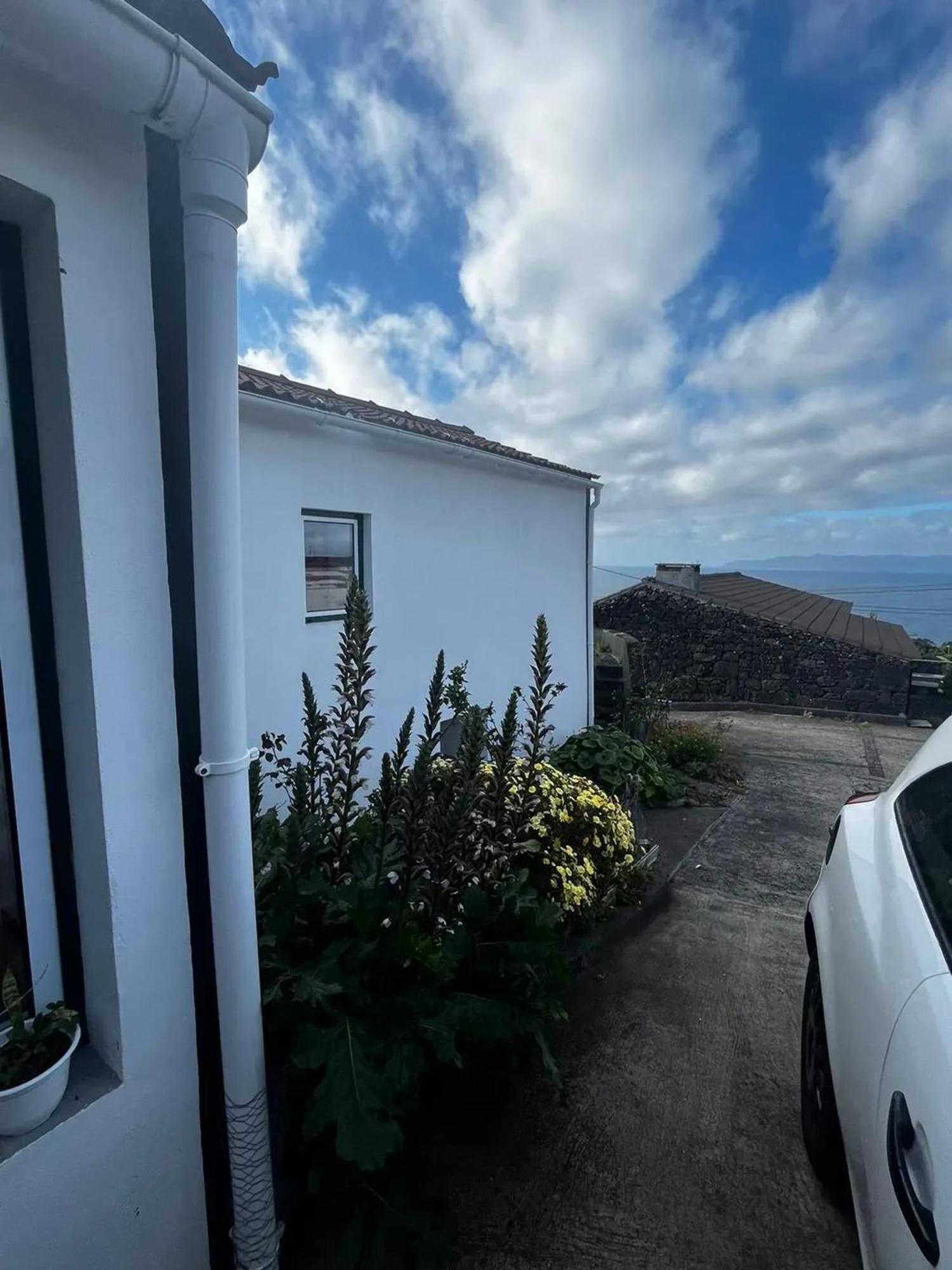 Comfortable House With Sea View In Sao Roque Do Pico Villa Exterior photo